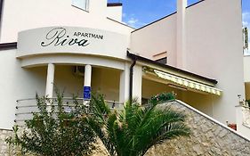 Apartments Riva Povljana